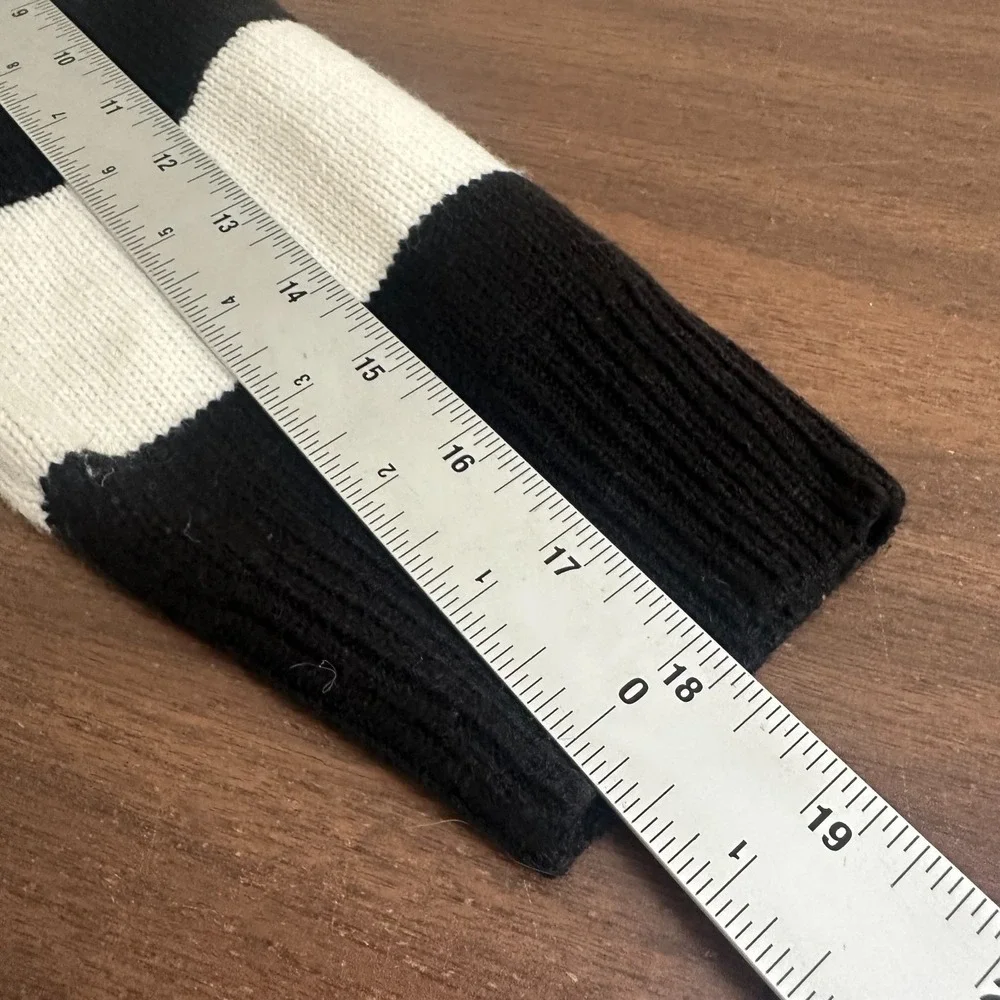 H&M Divided Sweater White Black Striped Knit Parisian Y2K Retro Cropped Small
